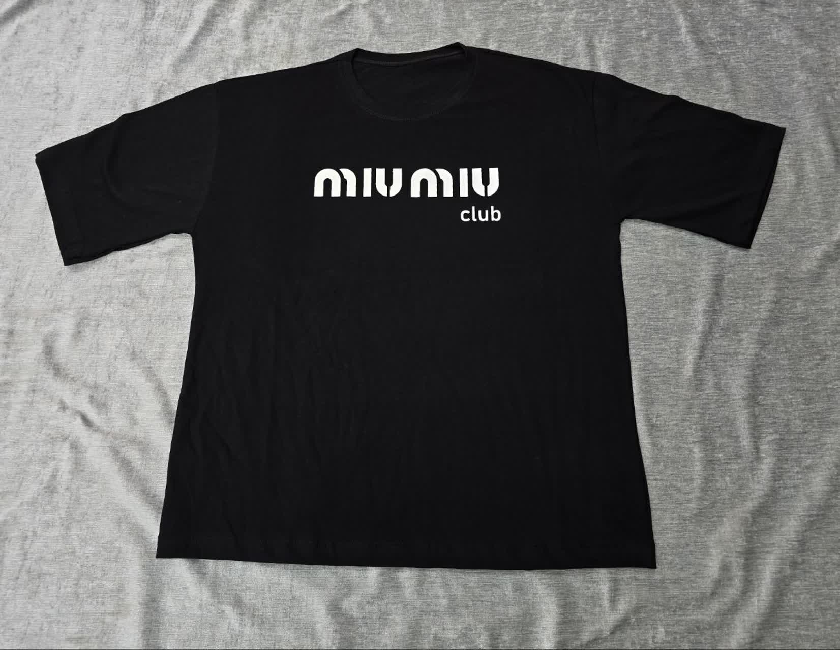 تیشرت قواره باکسی زنونه پنبه طرح MIU MIU کد 3556